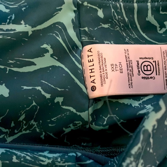 Athleta Green Patterned Skort - Picture 3 of 4